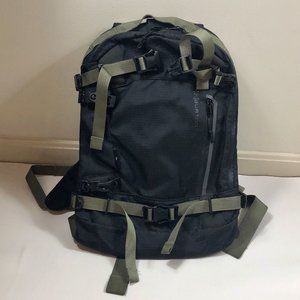 Burton AK Snowboarding Hiking Mountain Black Small 15 L Ski Hike Backpack